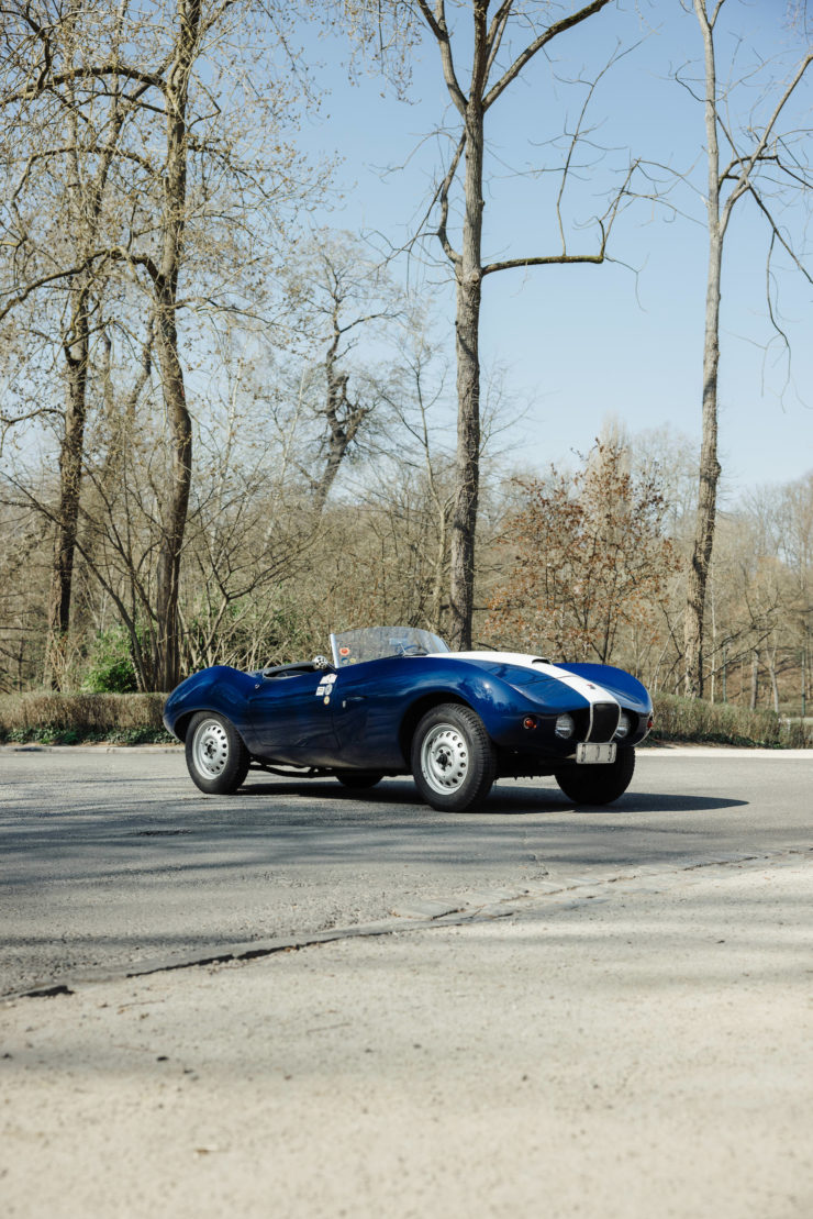 Arnolt-Bristol Bolide Deluxe Roadster 3