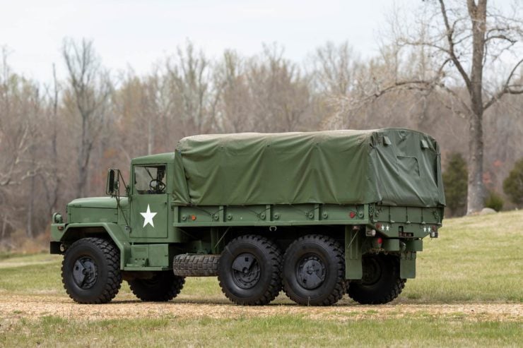 AM General M35 6x6 Military Truck 11