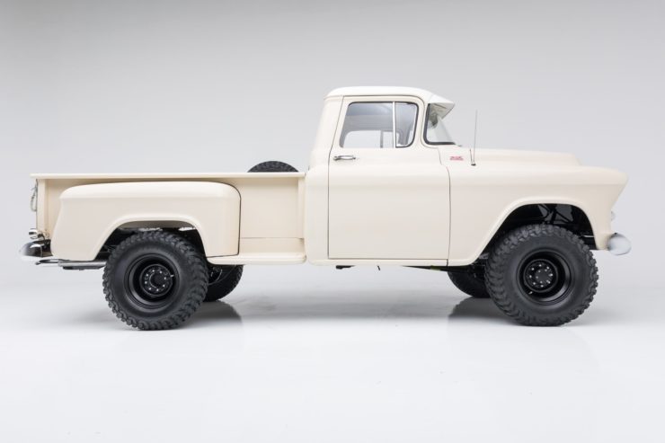 Chevrolet NAPCO 4×4 Pickup 1