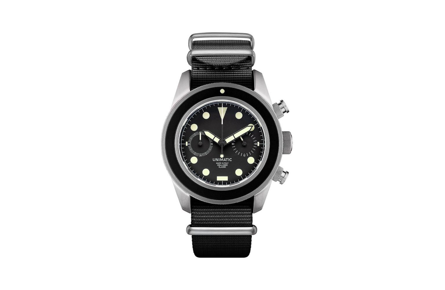 the-unimatic-uc3-a-minimalist-dive-watch-made-in-italy-700-usd