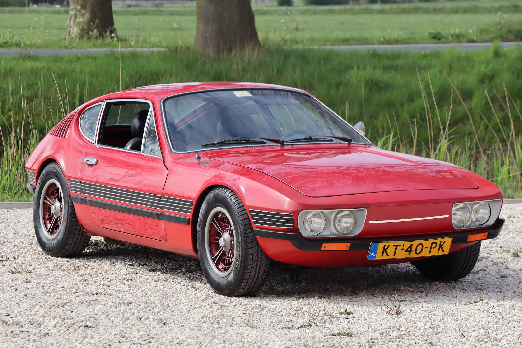 Rare 1973 Volkswagen SP2 Is the Coolest Brazilian-Built Sports Car You Can  Buy