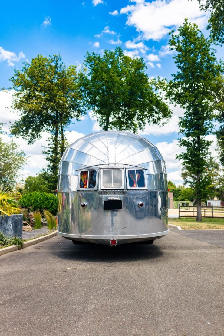 Airstream Globetrotter Camper 4