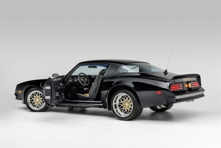 Burt Reynolds Pontiac Firebird Formula 4