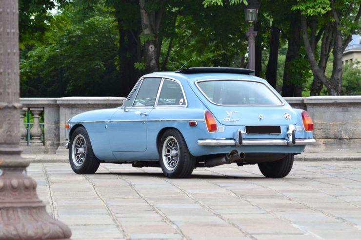 Costello V8 MGB GT 1