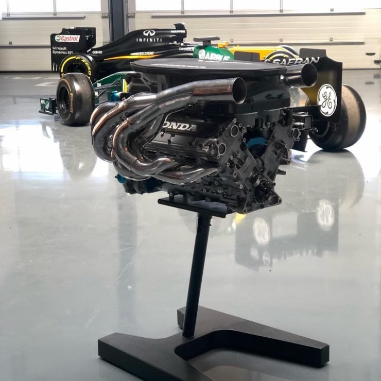 Honda RA V10 Formula 1 Engine 8