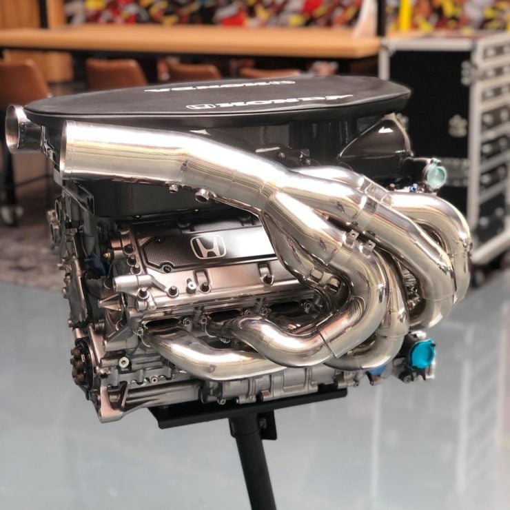 Honda RA V10 Formula 1 Engine 9