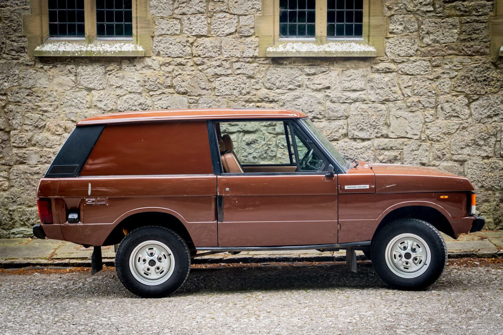 For Sale: An Ex-London Police Undercover Surveillance Range Rover