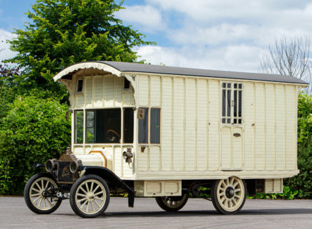 1914 Ford Model T Motor Caravan