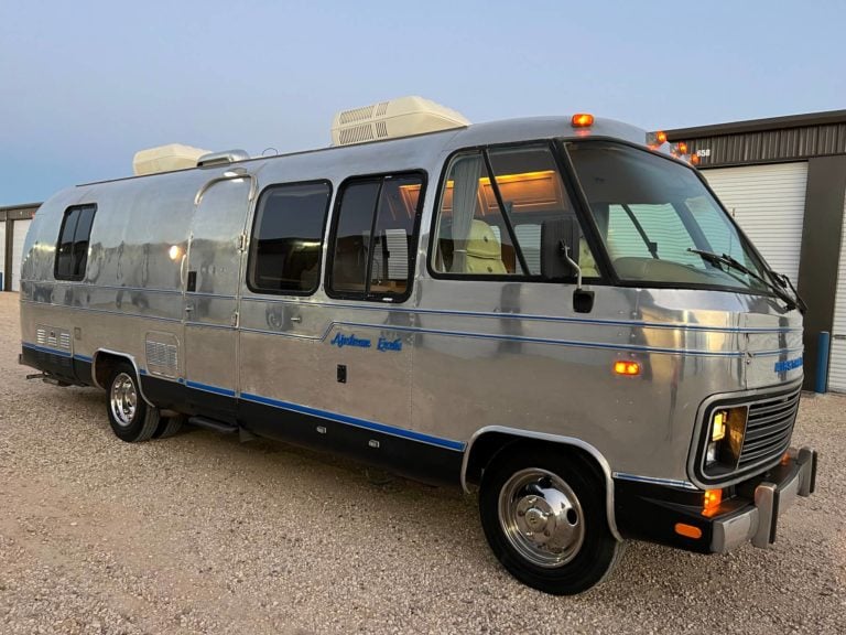 For Sale A Retro 1982 Airstream Excella Motorhome 7375