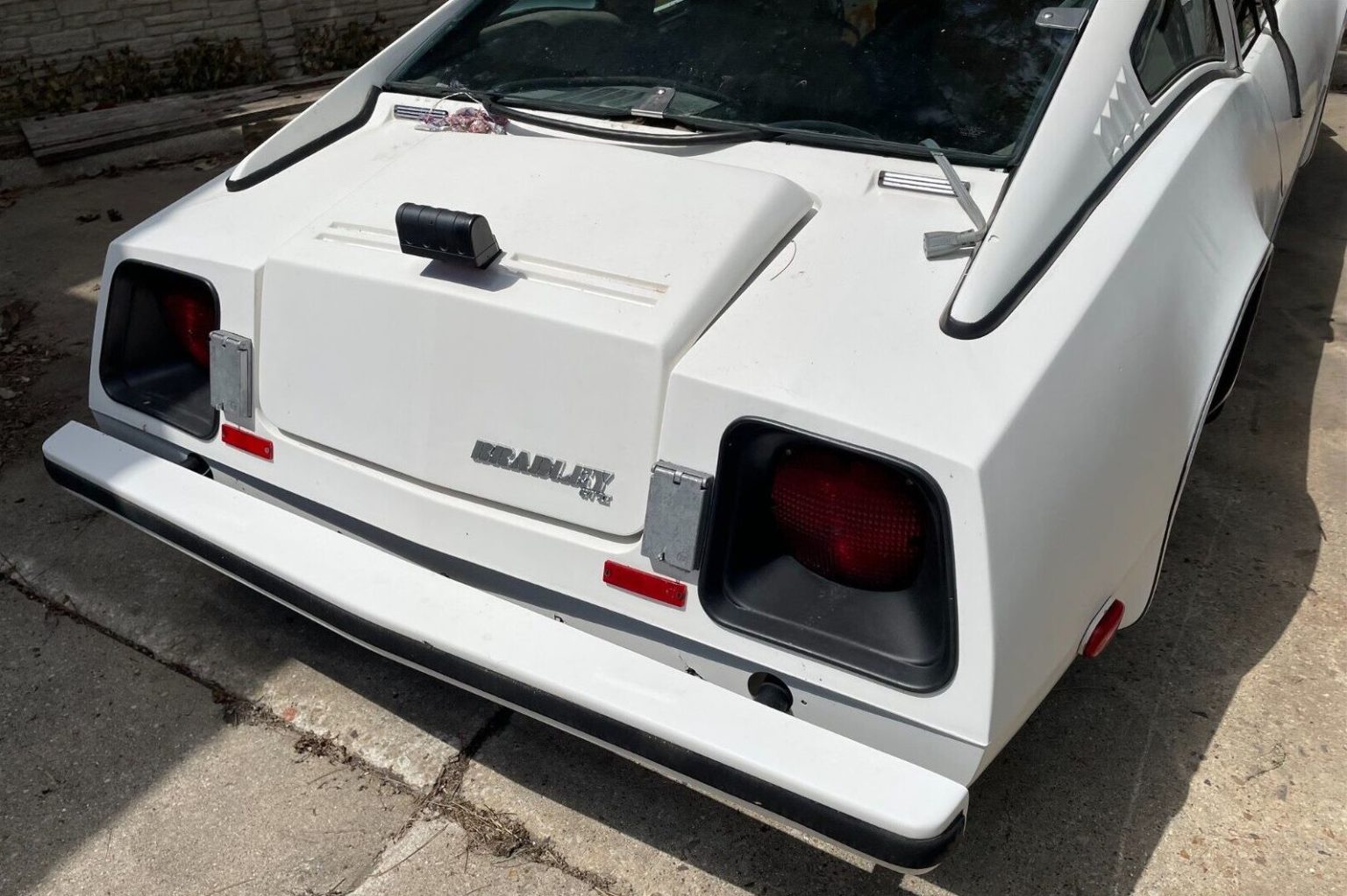 Unusual Project Car A Rare Bradley GTE Electric From 1980