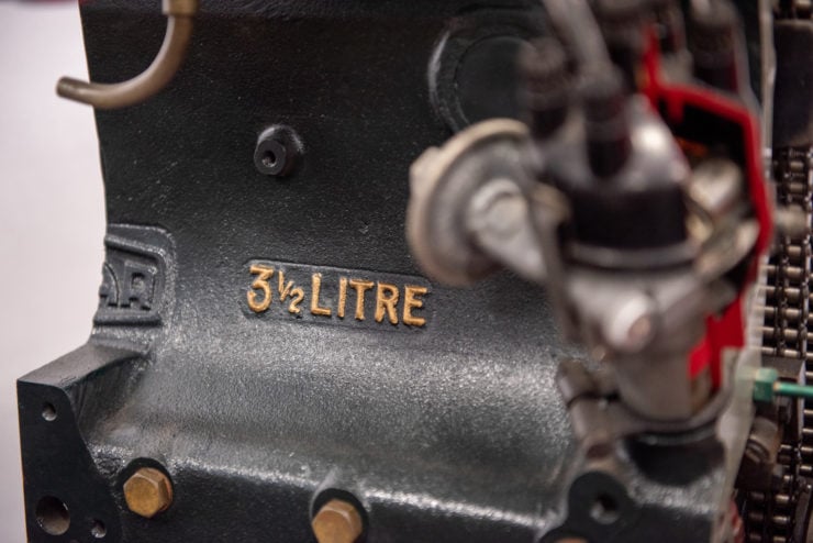 Jaguar XK Cutaway Engine 3