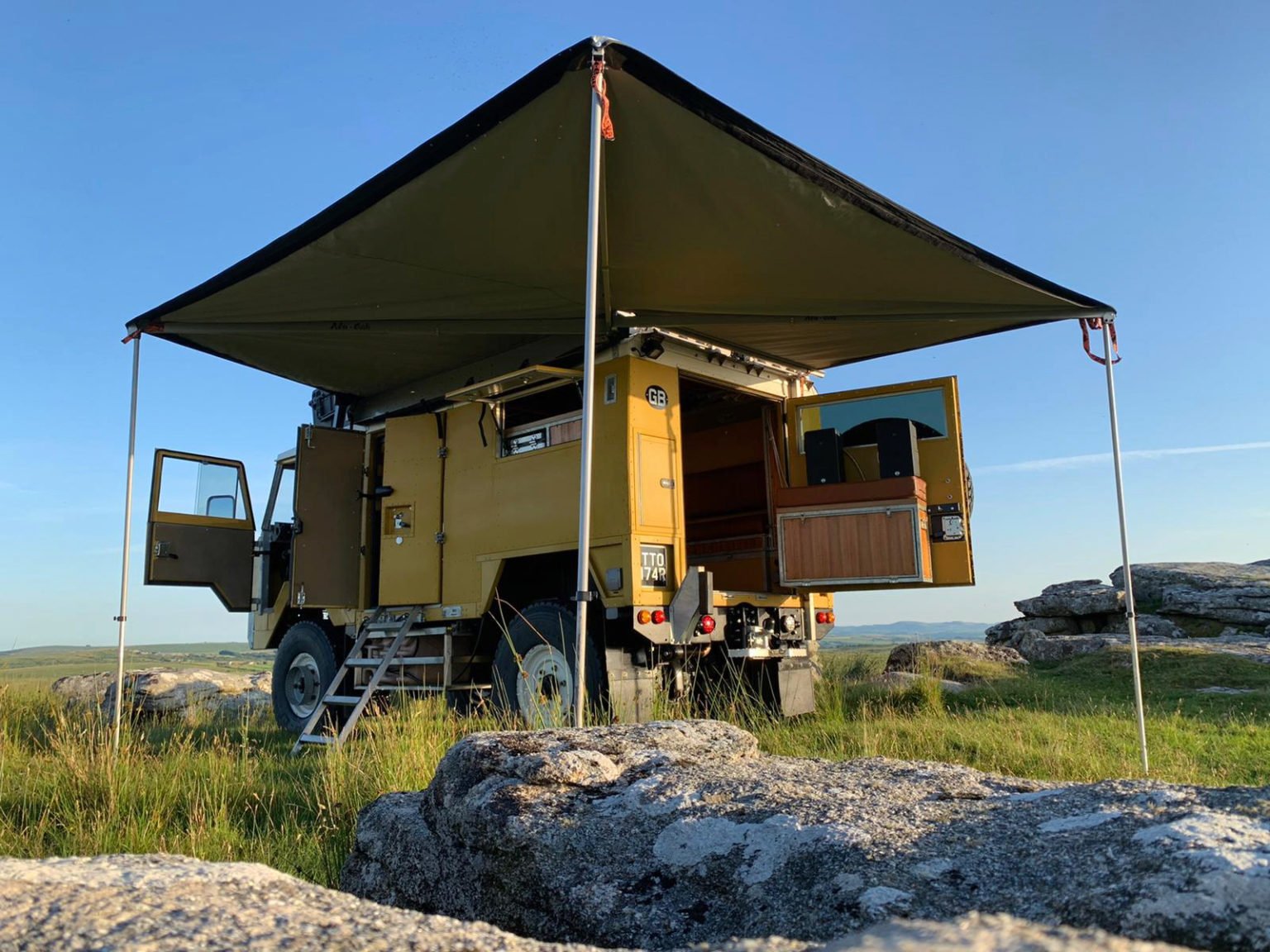 A Uncommon Land Rover 101 Ahead Management 4x4 Camper - BestMotoSport