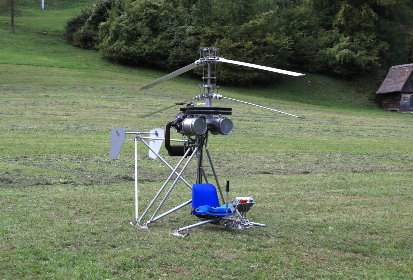 This Is The Mirocopter SCH 2A The Cheapest Production Helicopter On Earth