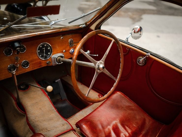 Bugatti T57SC Atalante