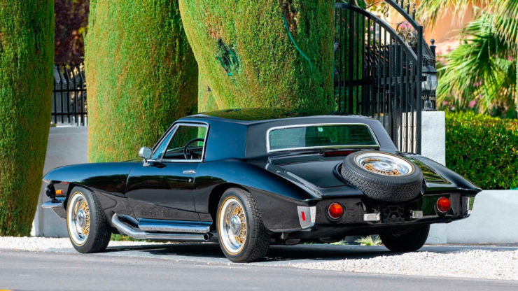 Elvis Presley Stutz Blackhawk 3