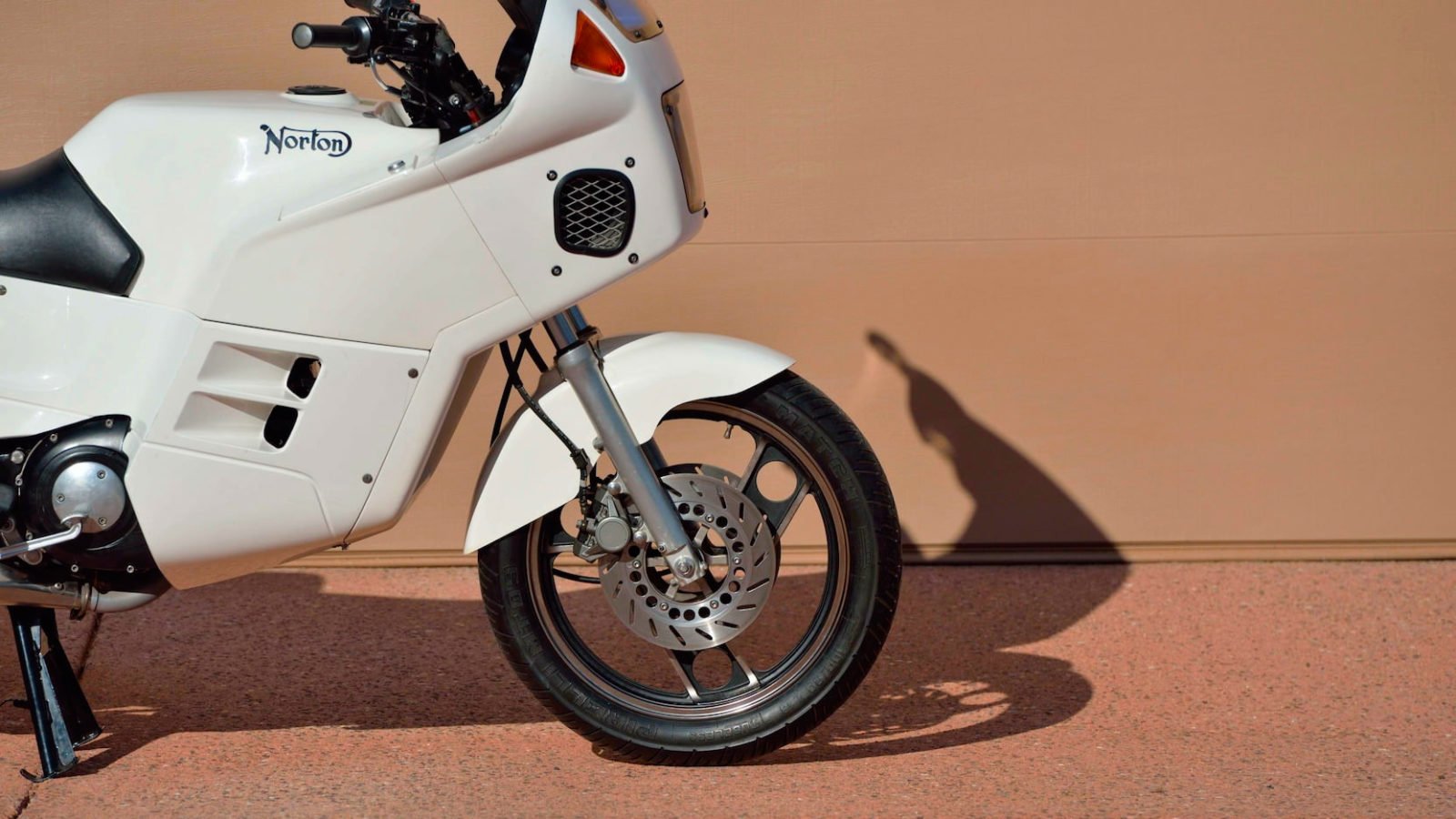 A Rare 1989 Norton Commander A Wankel RotaryPowered Motorcycle