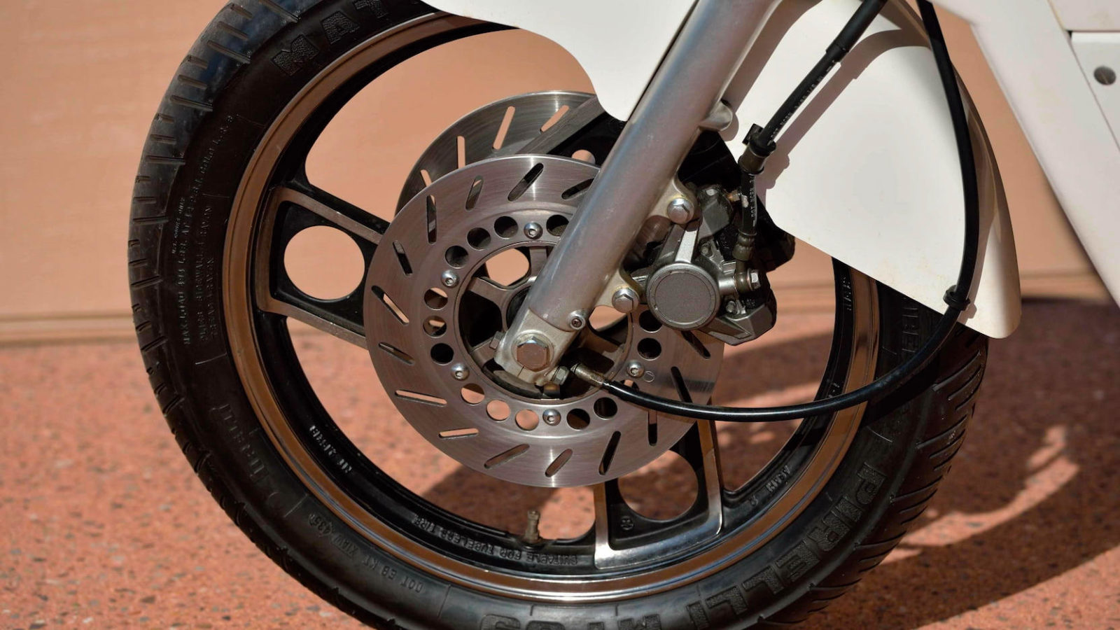 A Rare 1989 Norton Commander A Wankel RotaryPowered Motorcycle