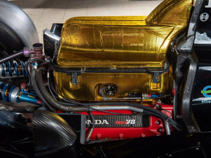 Dallara IR-05 Indy racing car Honda racing V8 engine