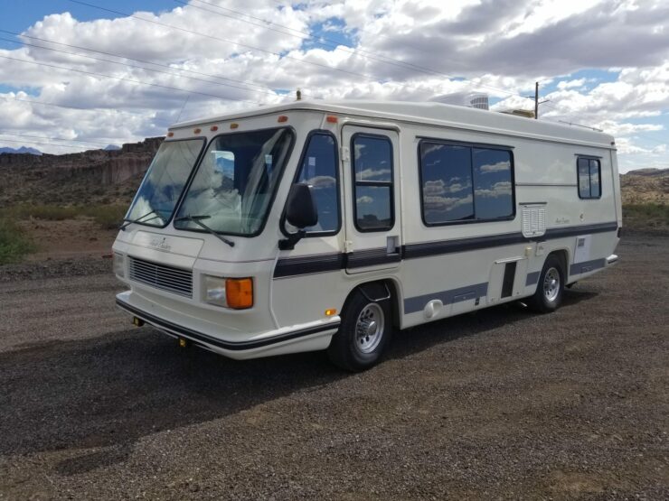 Gardner-Pacific Aero Cruiser Motorhome 6