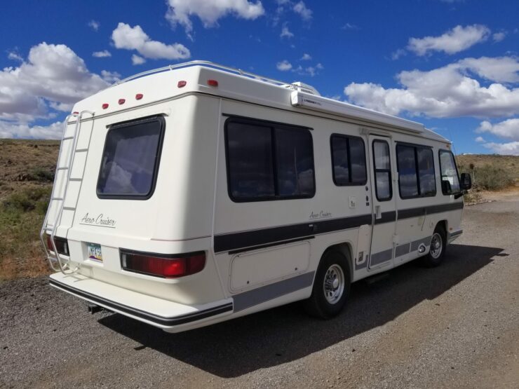 Gardner-Pacific Aero Cruiser Motorhome 9