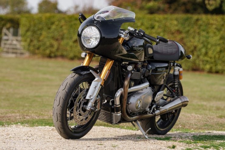 Supercharged Triumph Thruxton R 13