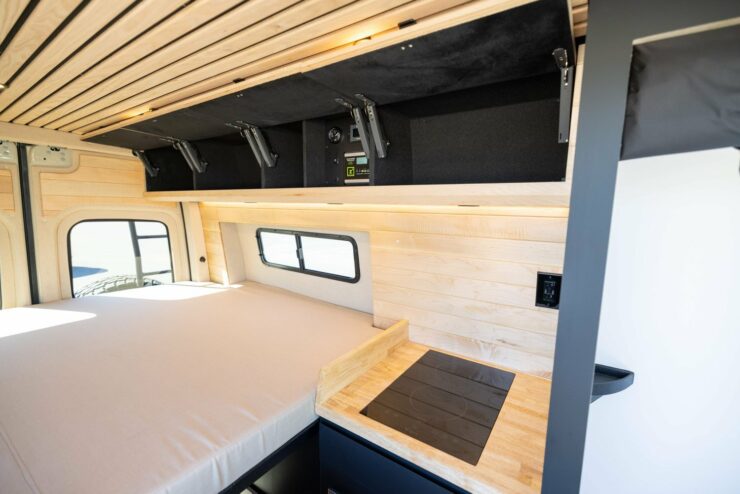 Vanspeed Camper Van Loft 19