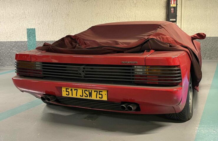 Ferrari-Testarossa-2048x1322