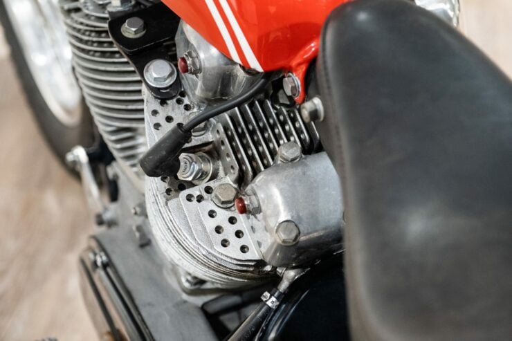 Harley-Davidson Sportster XLR 883 20