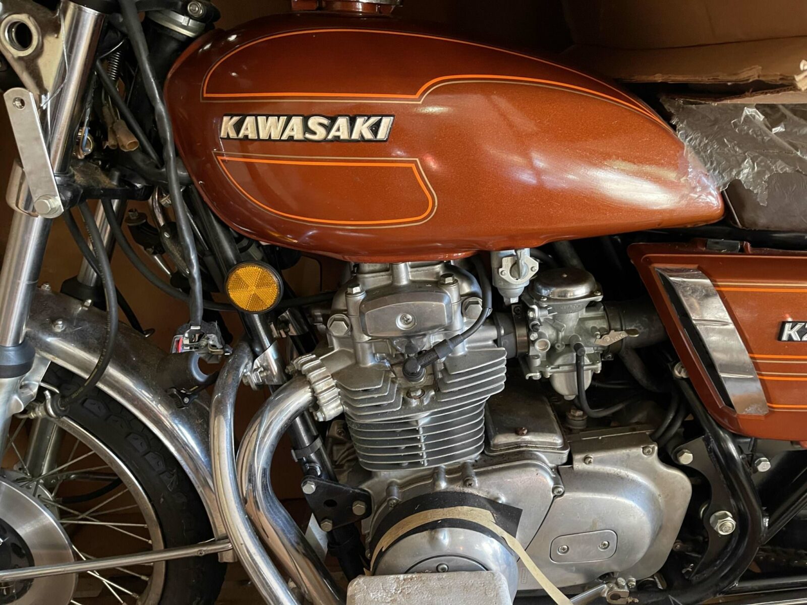 In The Factory Crate For 46 Years: A 1977 Kawasaki KZ400 Deluxe