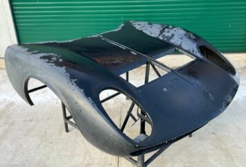 Lamborghini Miura Clam Shell Bodywork 3