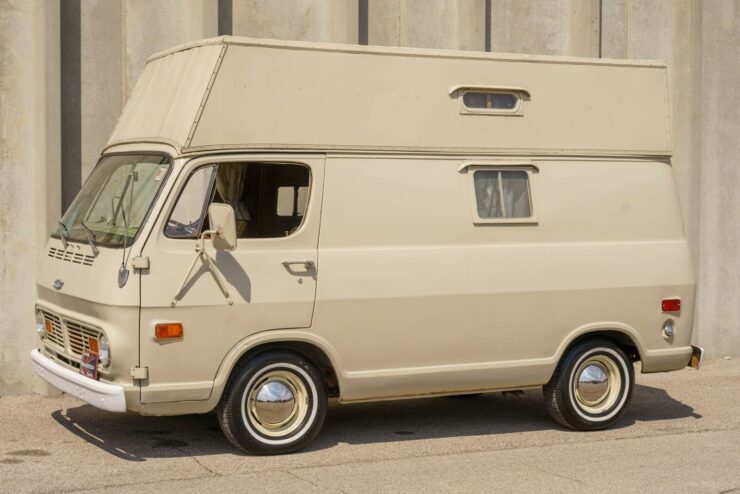 Chevrolet Van Camper 1