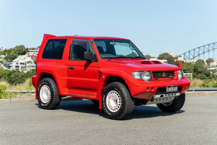 Mitsubishi Pajero Evolution 9