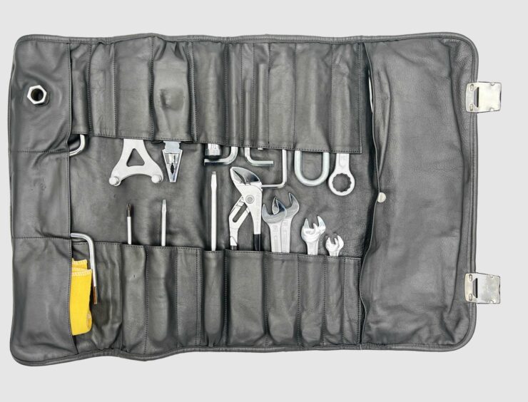 Porsche 959 Tool Kit 5