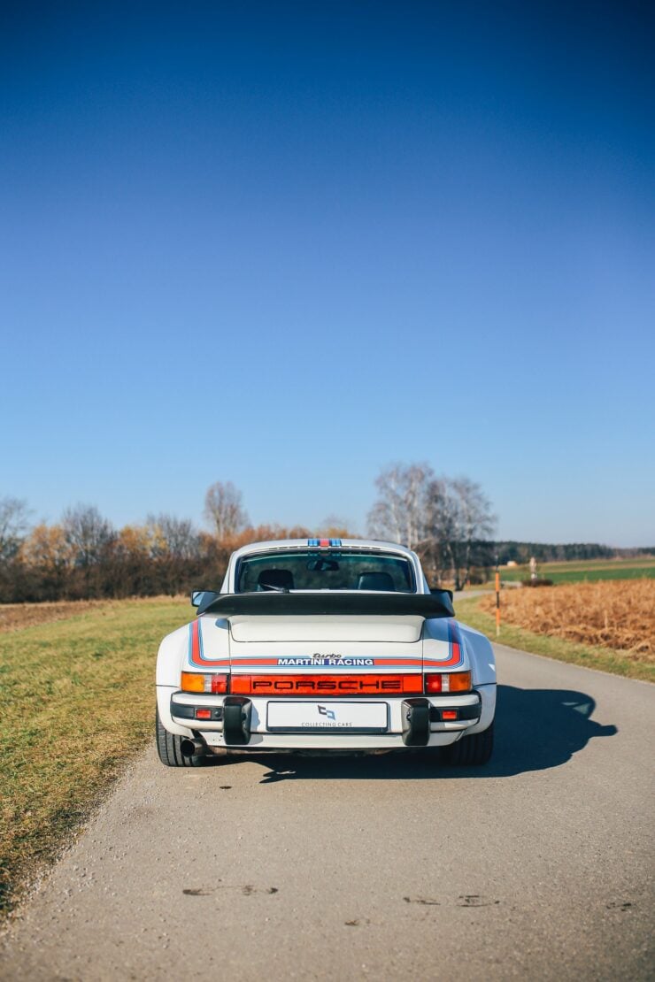 Porsche 911 Turbo - 930 11