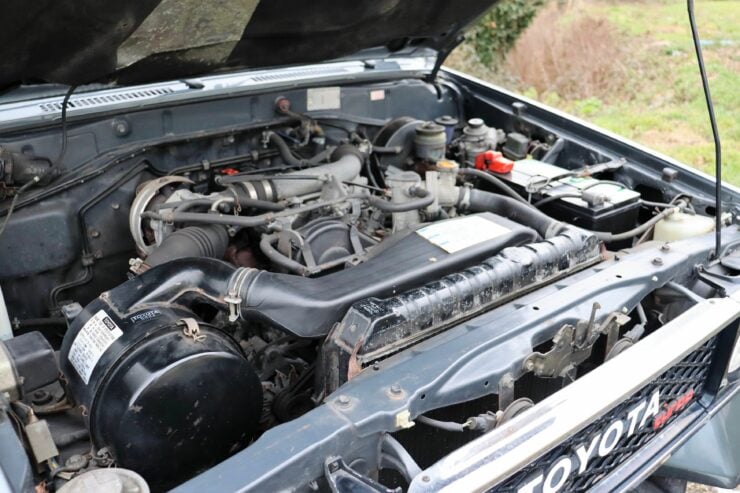 Toyota Land Cruiser LX Turbo 15