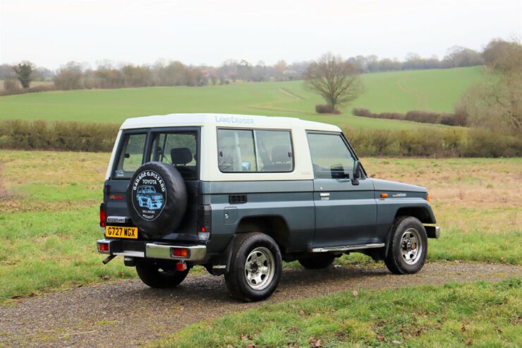 Toyota Land Cruiser LX Turbo 3