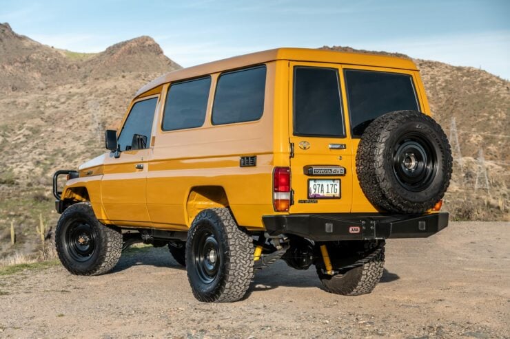 Toyota Land Cruiser Troopy 6