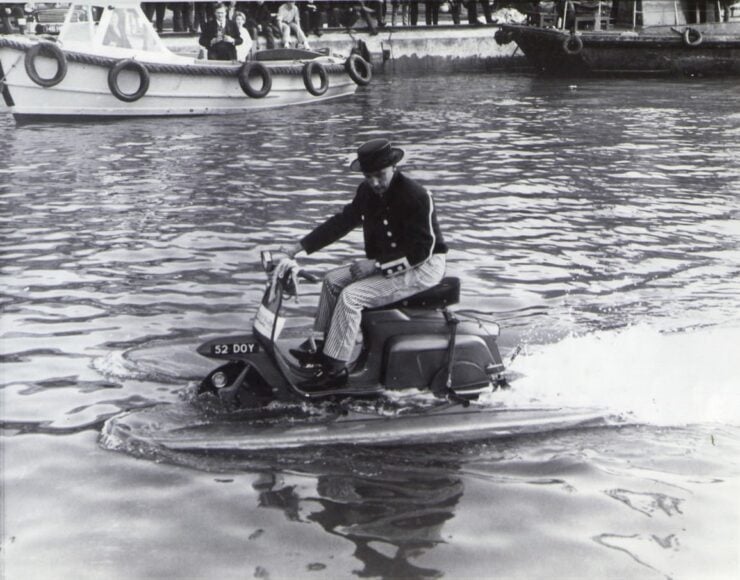 Lambretta Amphi-Scooter 15