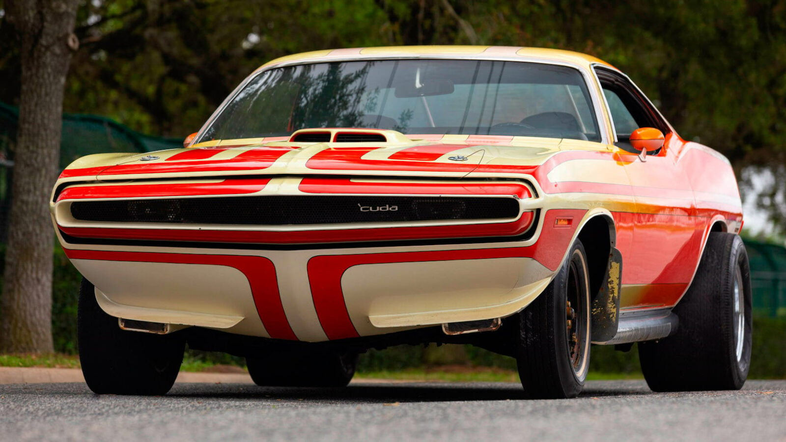 Unveiling the Hidden Treasure: 1971 Plymouth Cuda 440 Rapid Transit ...