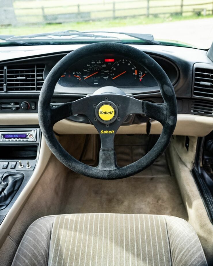 Porsche 944 Safari Rally Specification 23