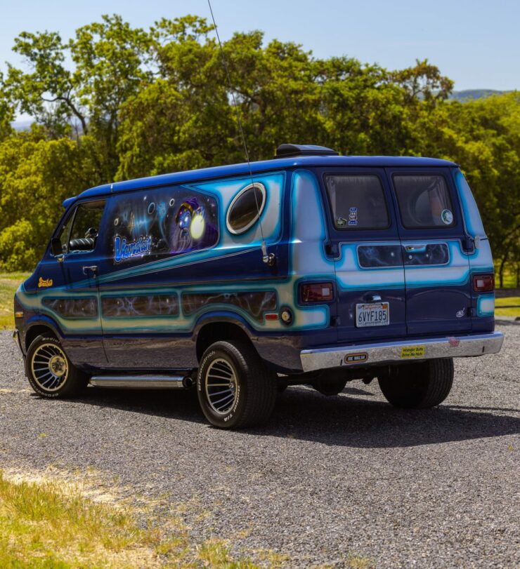 Dodge Tradesman Custom V8 Van 1