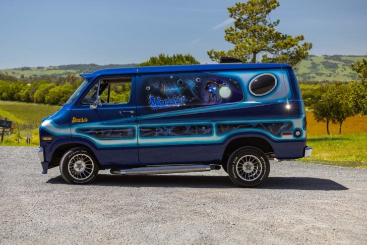 Dodge Tradesman Custom V8 Van 2