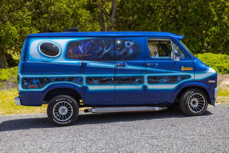 Dodge Tradesman Custom V8 Van 6