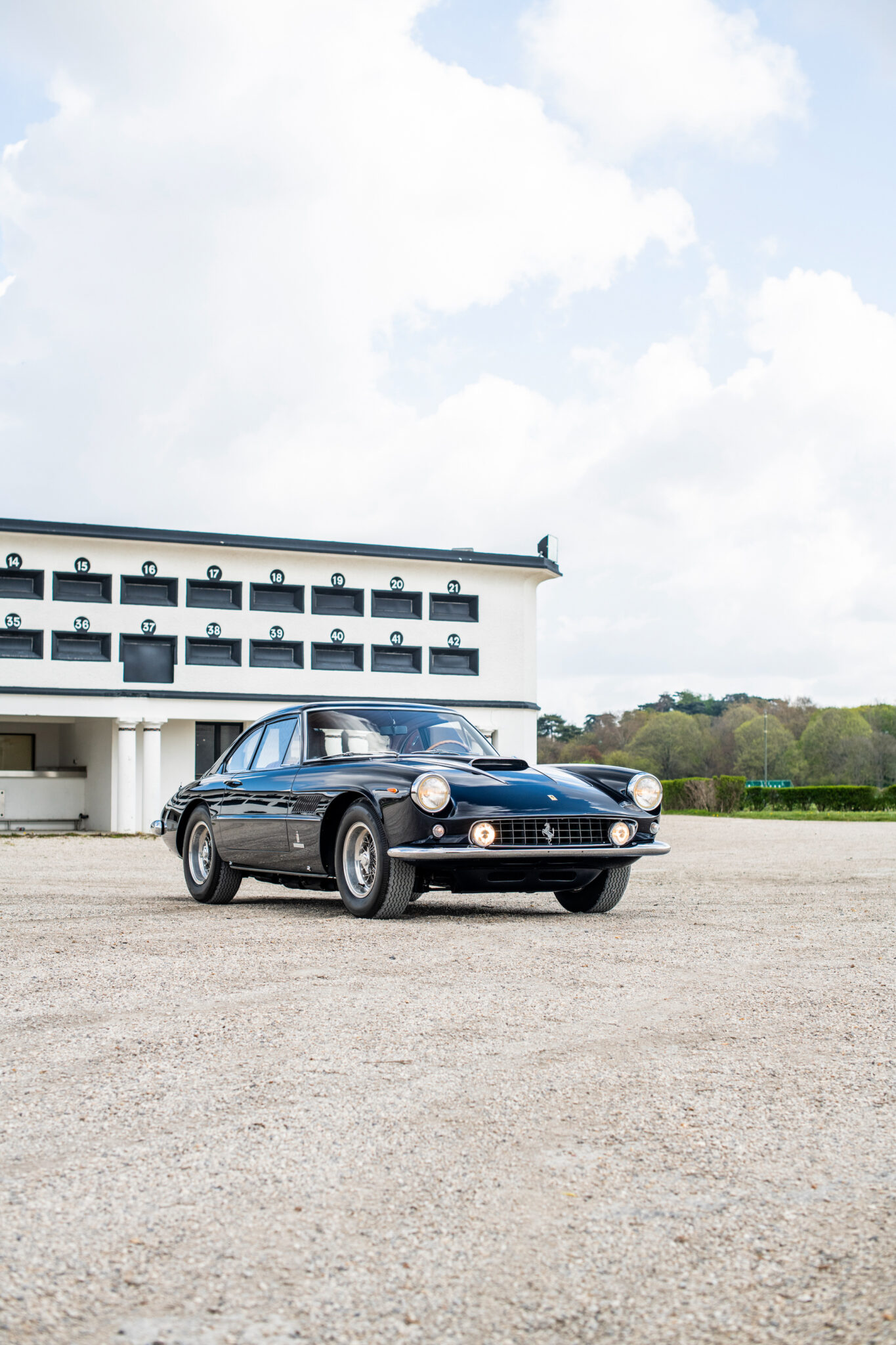 Vous Pouvez Acheter La Seule Ferrari 400 Superamerica Série I En Aluminium Coupe Aerodinamico