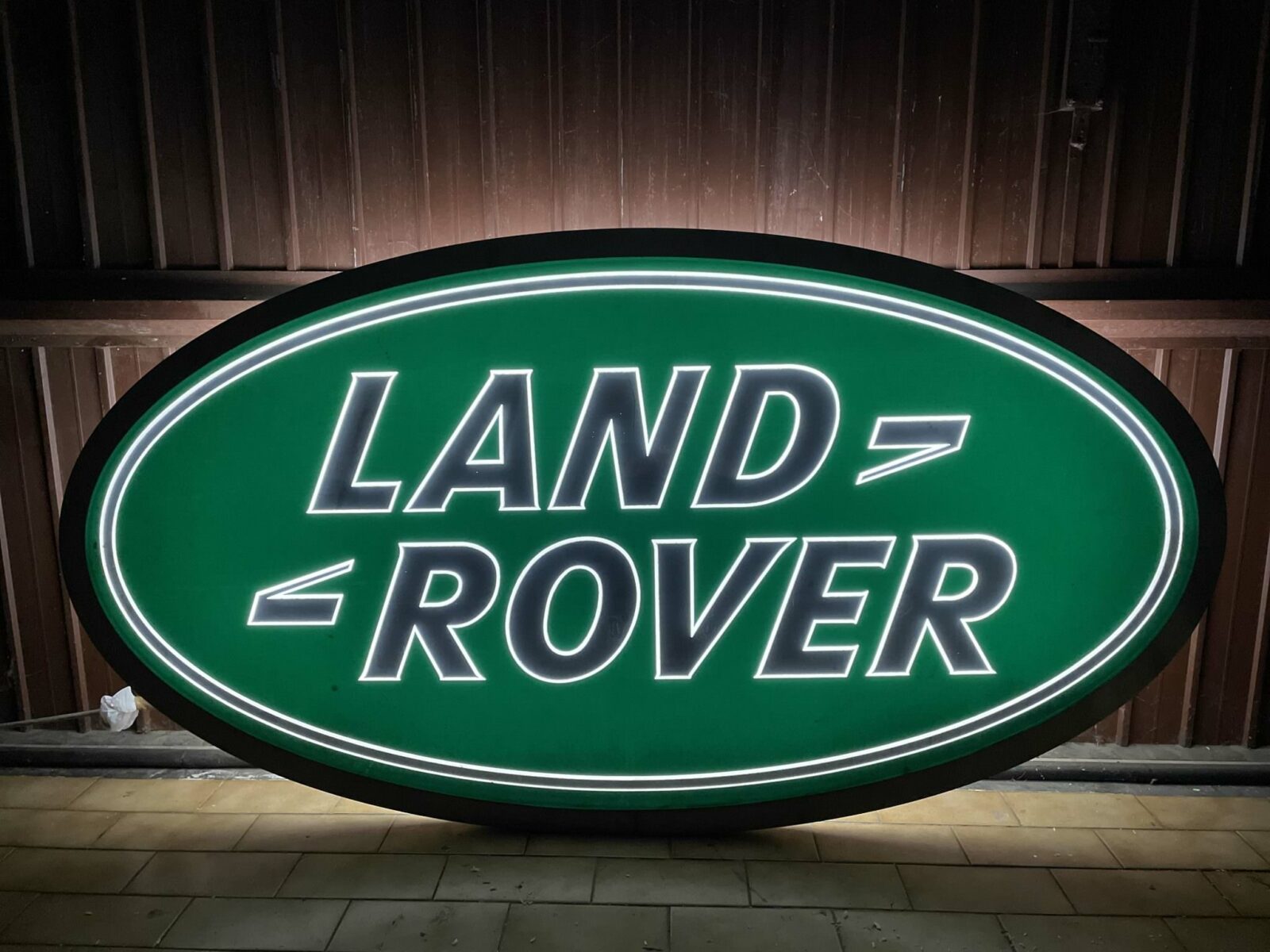 Land Rover Dealership Sign 9