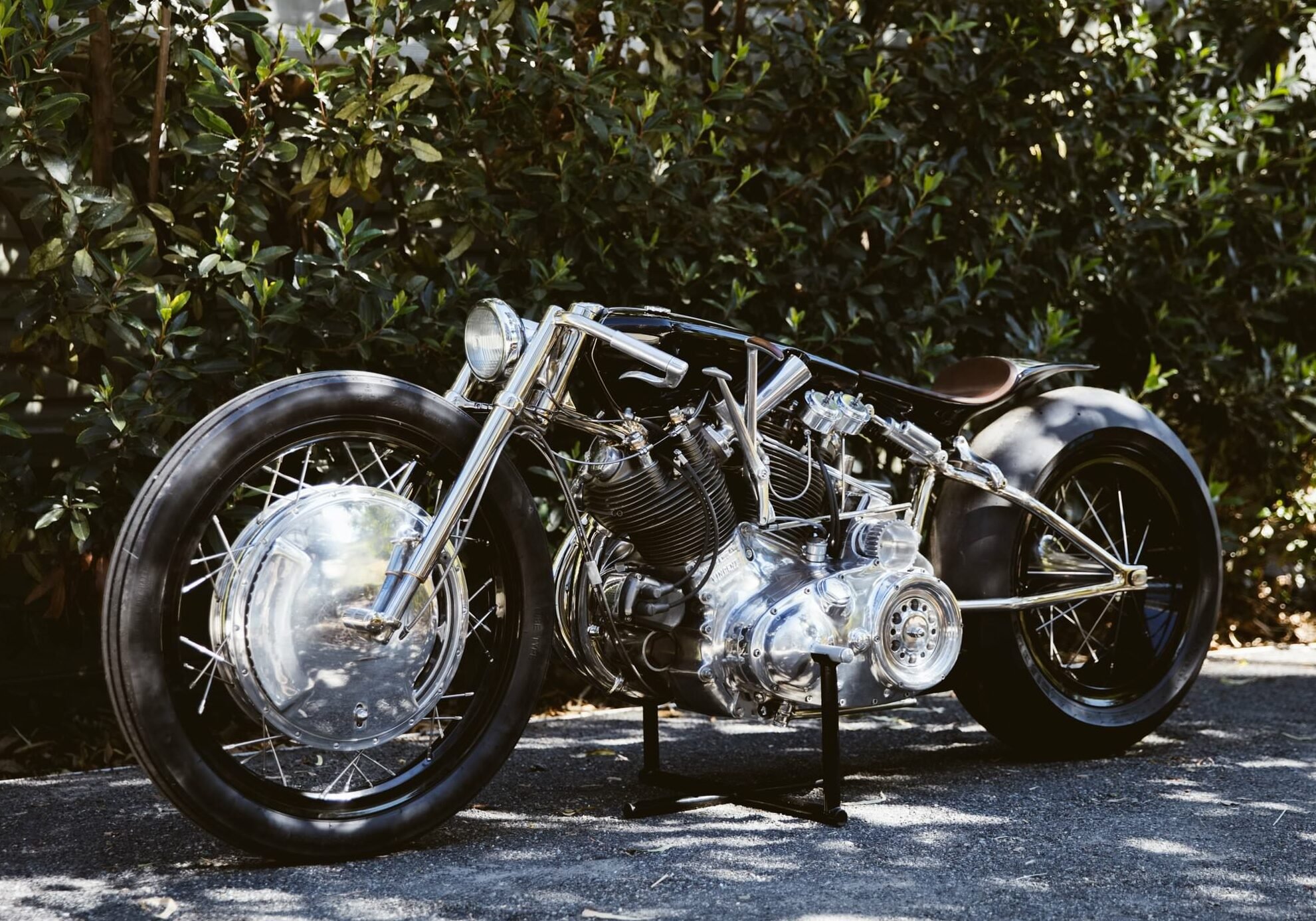 https://silodrome.com/wp-content/uploads/2023/05/Vincent-Rapide-By-Max-Hazan-e1683163292794.jpeg