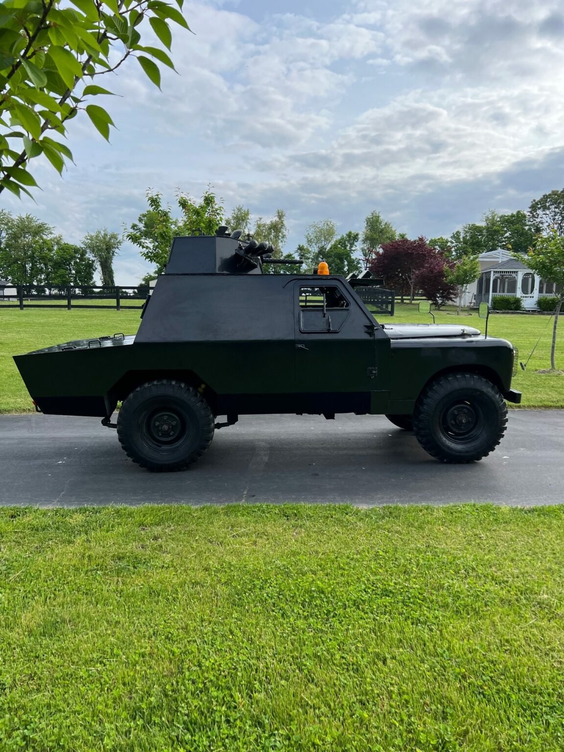 For Sale: A Vintage Shorland Mk 3 Armored Patrol Car – With A Rotating ...