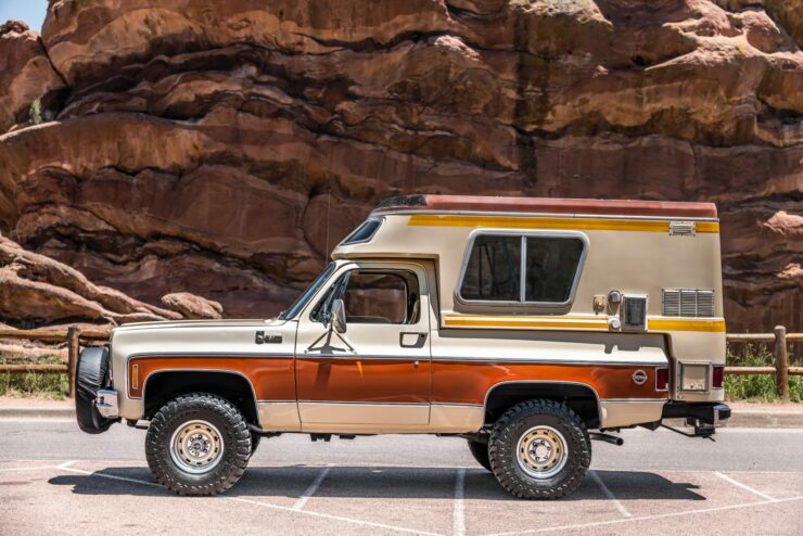 Chevrolet K5 Blazer Cheyenne Chalet Camper 1