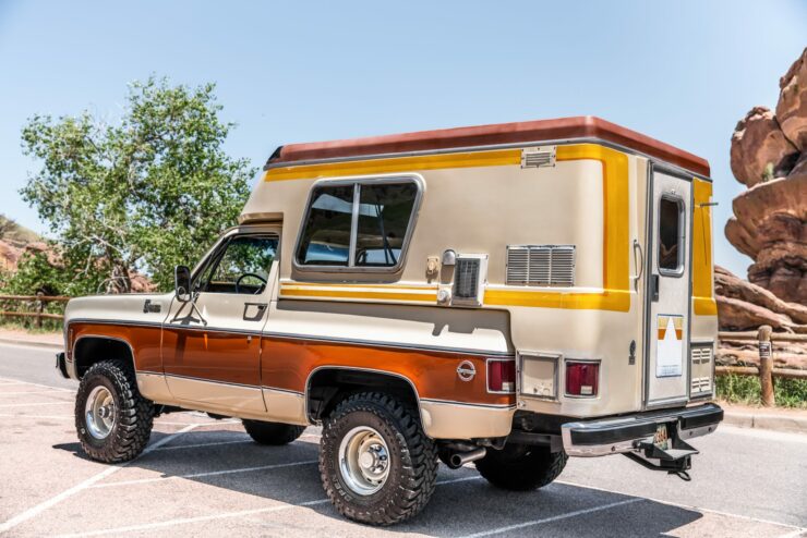 Chevrolet K5 Blazer Cheyenne Chalet Camper 2