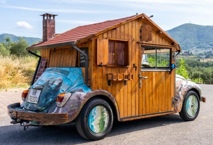 Volkswagen Beetle Swiss Cabin Holzhaus 18